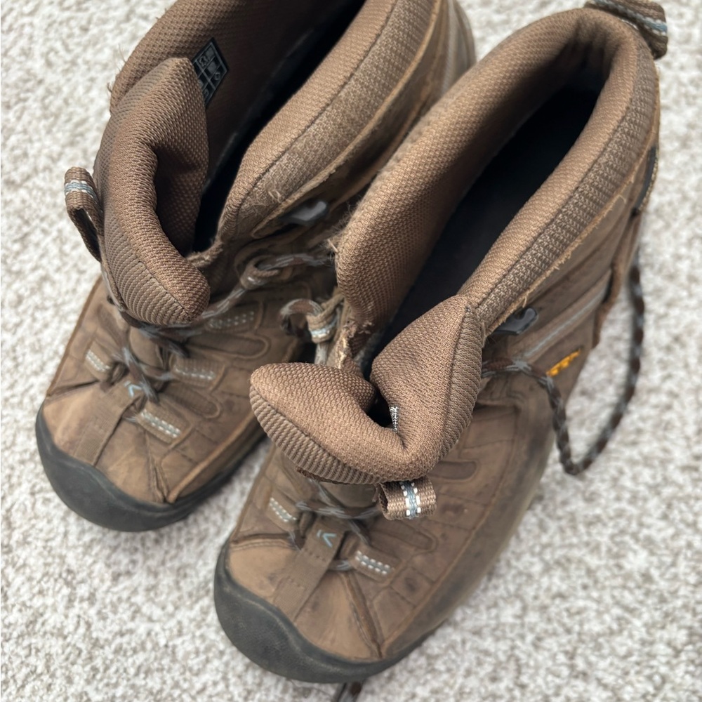 Keen Brown Women's Hiking Boots